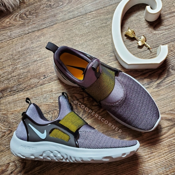 Nike Shoes - NEW Nike Renew